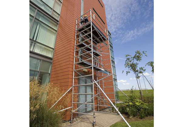 Double scaffolding tower